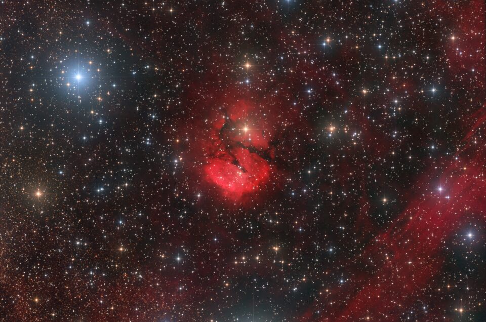 Sharpless 2-3 (Newton), VdS-remote, Hakos, Namibia, 2025