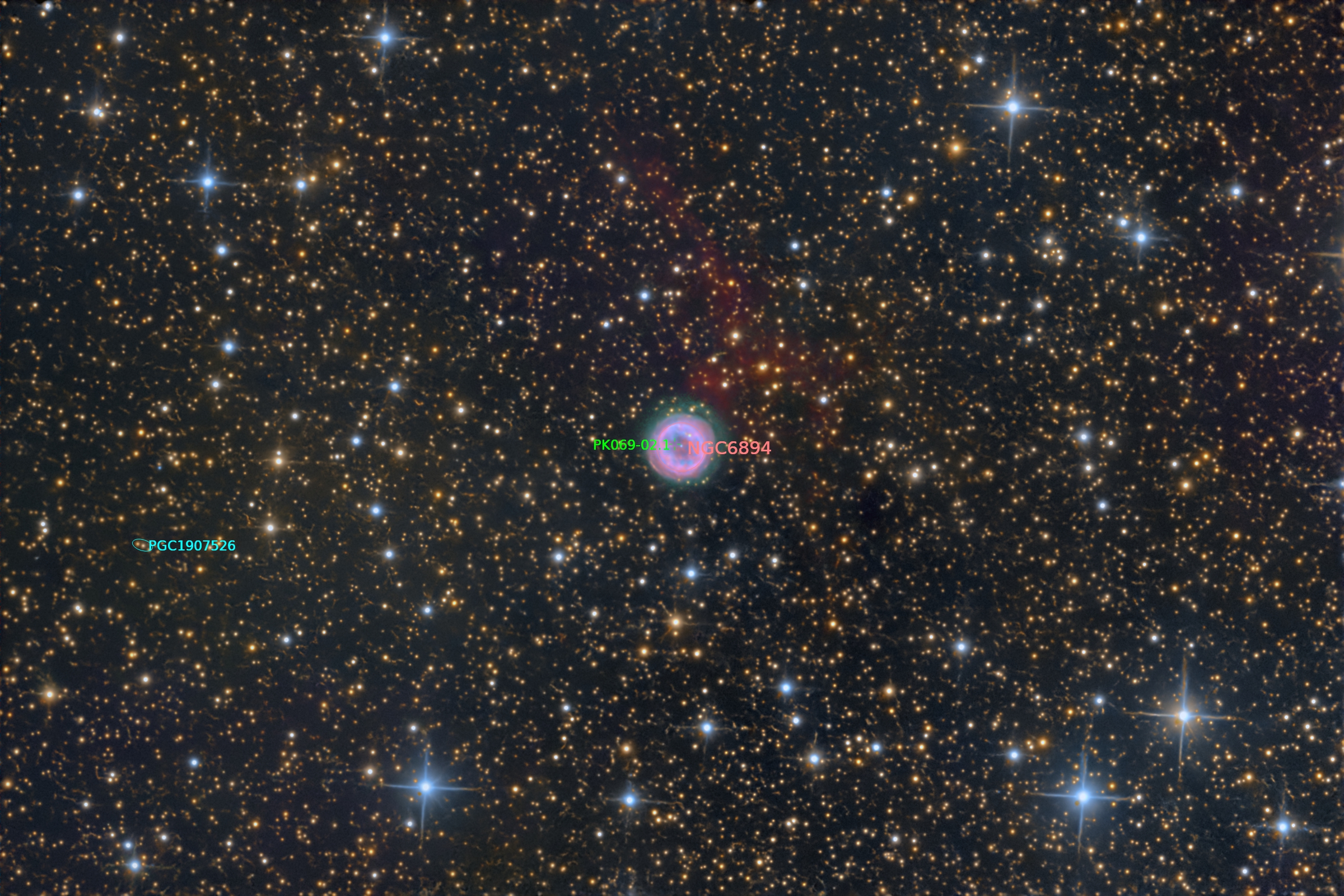 NGC 6894 annotated
