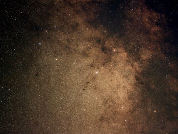 Scutum Star Cloud, Banon, France, 2014